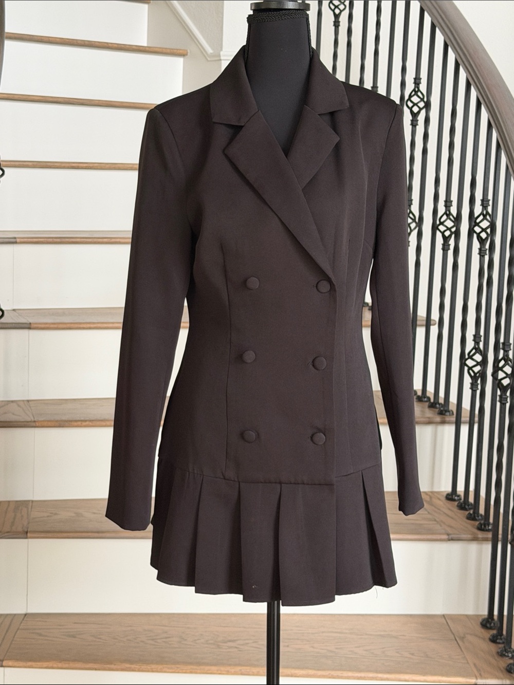 Double-Breasted Black Pleated Hem Women's Blazer Dress (US 6)